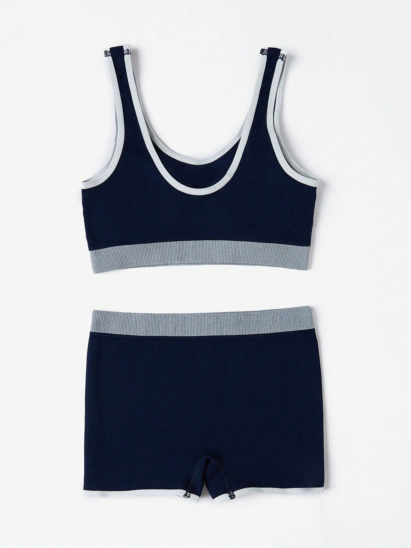 طقم حمالة صدر شريط متباين سلس وسروال داخلي