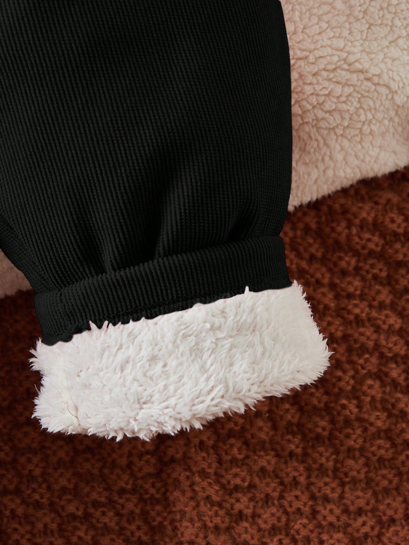 بنطلون بناتية