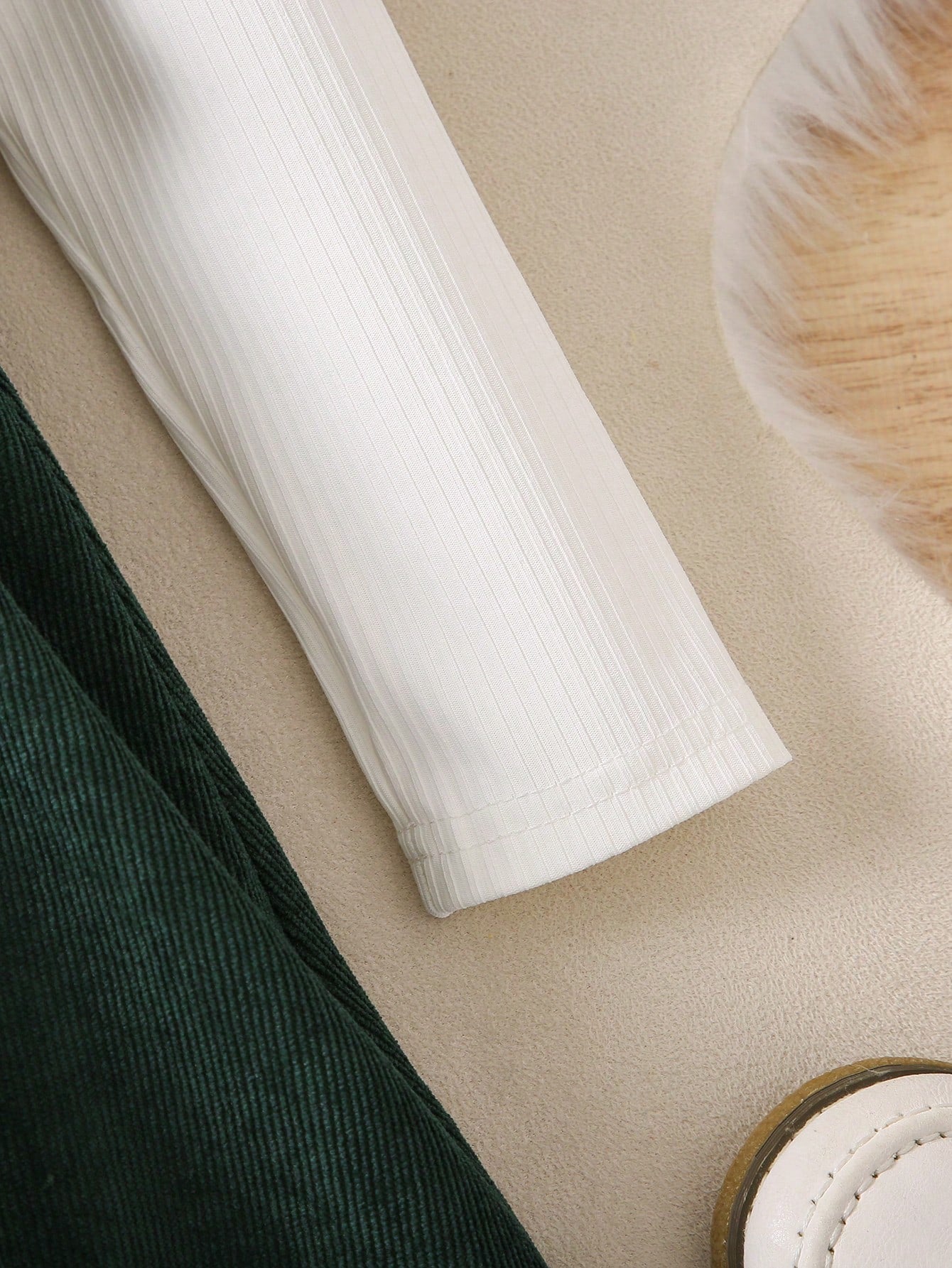 اطقم بنات صغار