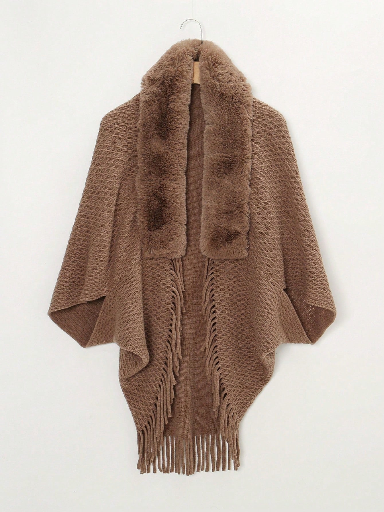 شال دافئ للجنسين على شكل شبكة بلون سادة مع شرابة، مناسب للخروج اليومي