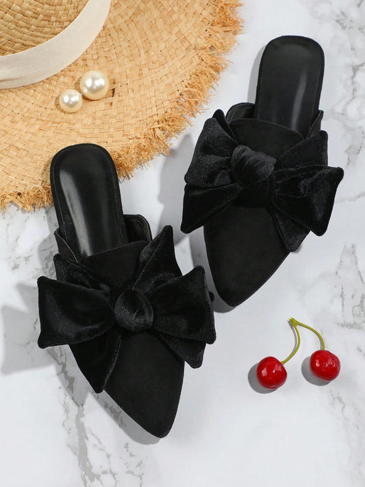 حذاء نسائي مسطح عصري بعقدة على الجوانب