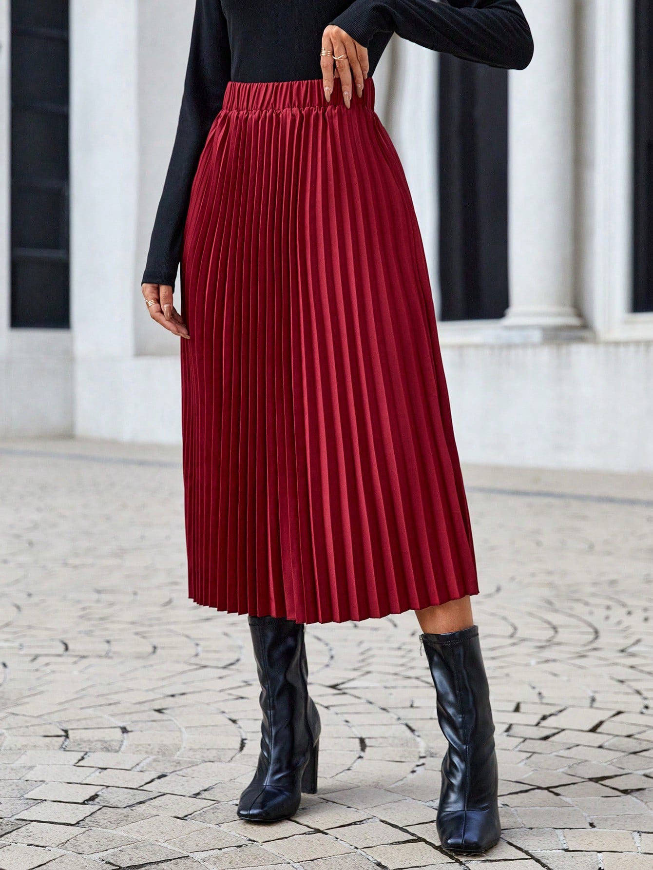 تنورة ذو تجاعيد موحدة اللون خصر عالي