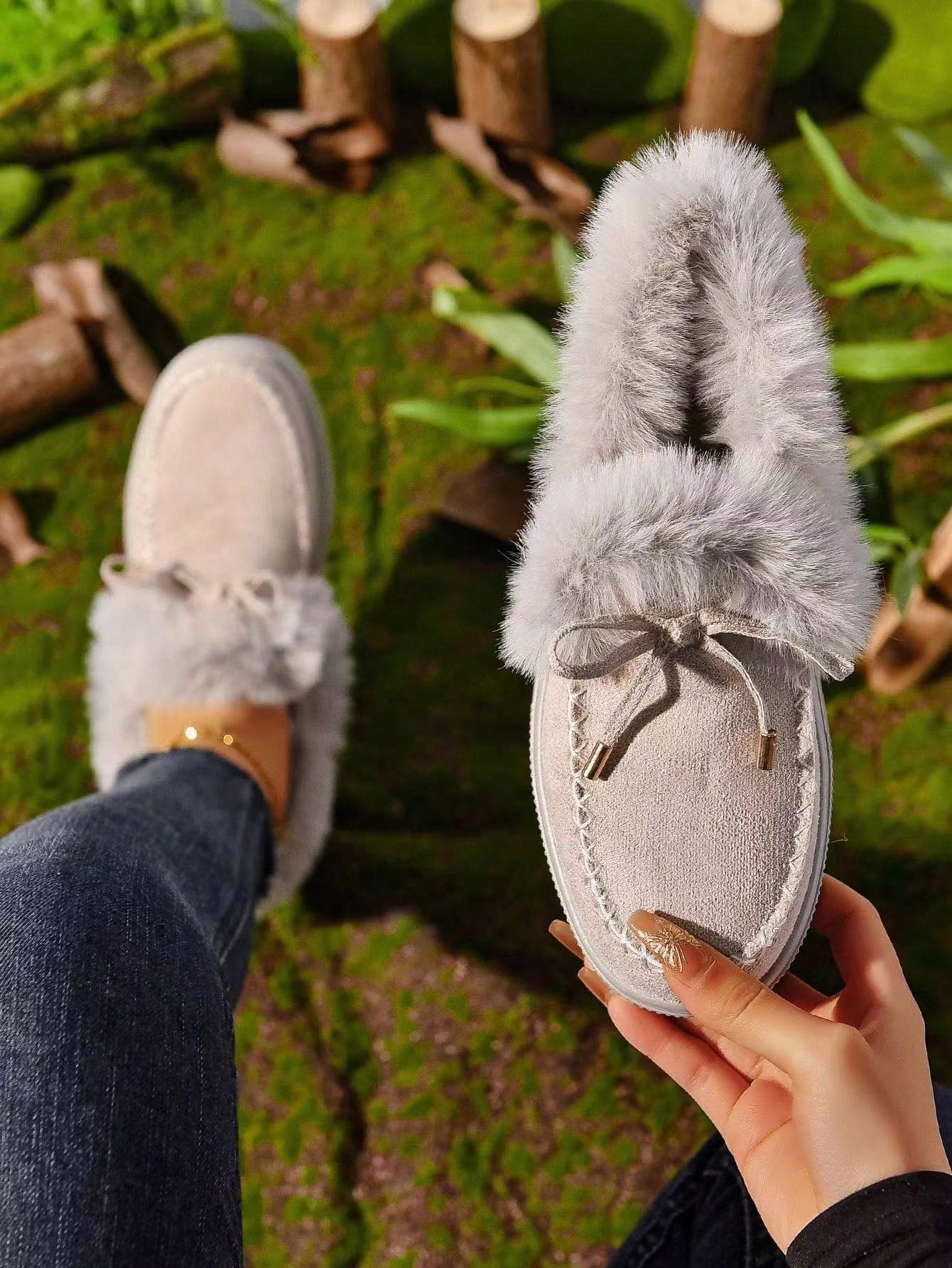 بوت ثلج مسطحة للسيدات موديل 2023 بتصميم جديد دافئ من القطيفة النسخة الكورية، أحذية شتوية