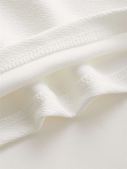 توب بخط عنق مكشكش باكمام بيشوب