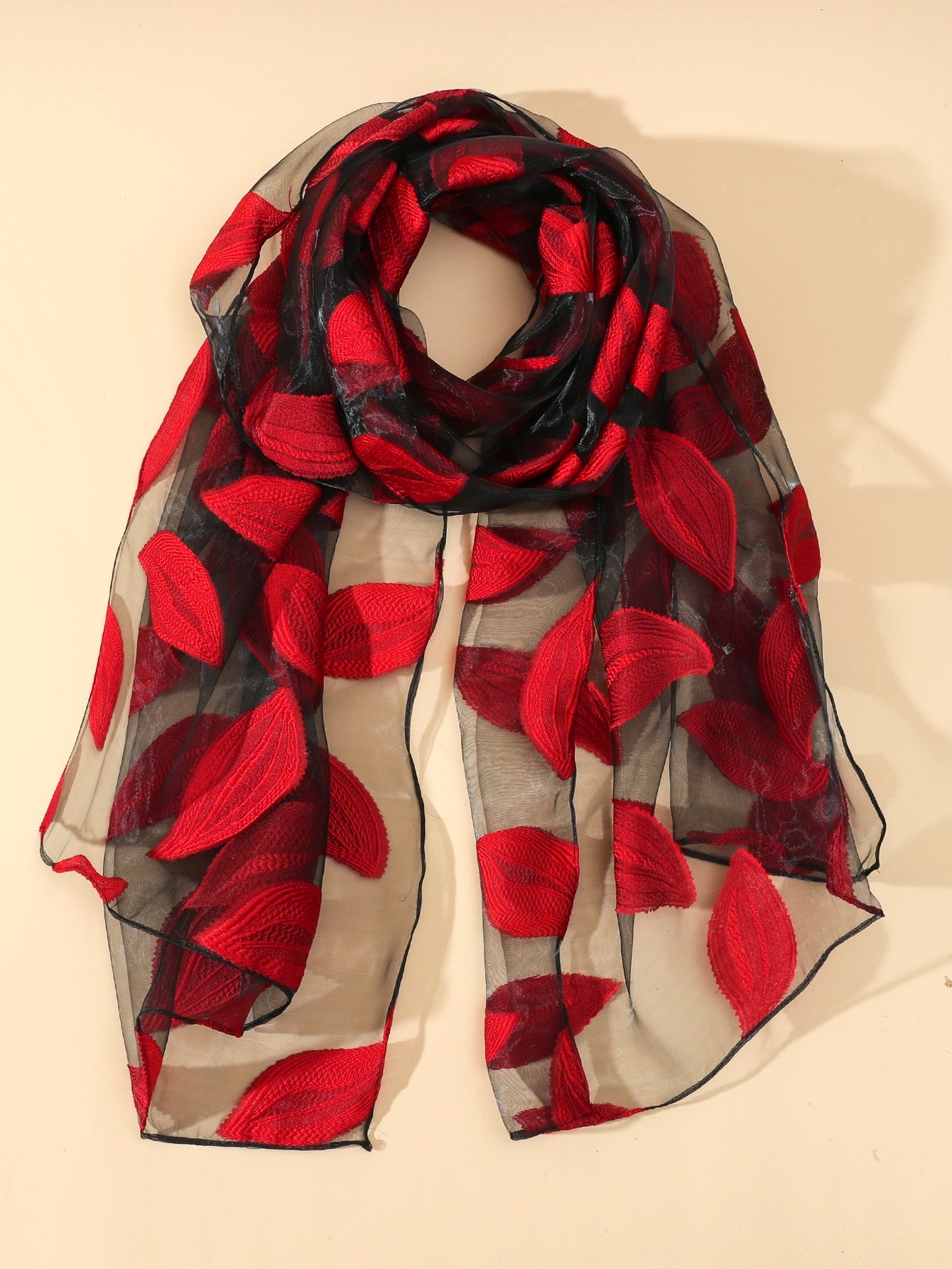 أوشحة نسائية