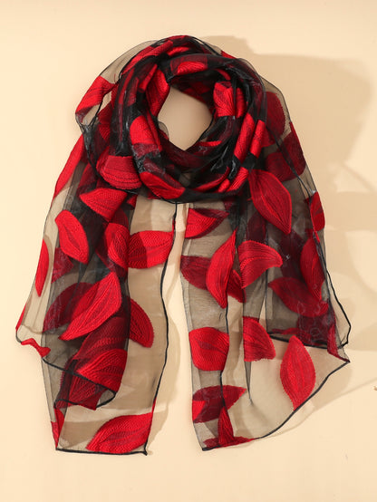 أوشحة نسائية