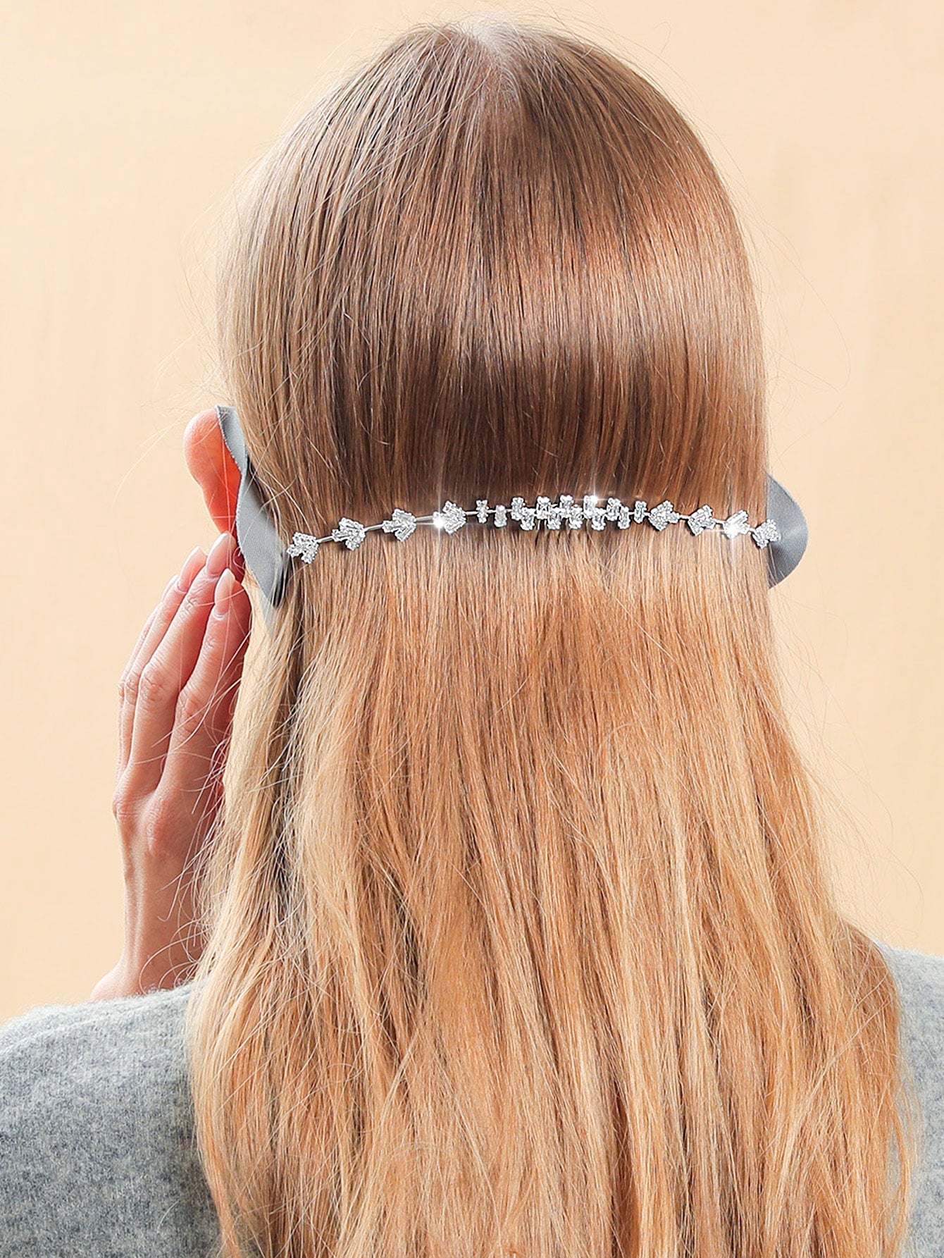 ضابط كمامة ديكور مكعب زركونيا