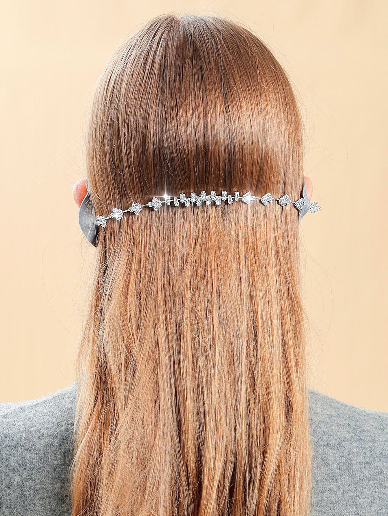 ضابط كمامة ديكور مكعب زركونيا