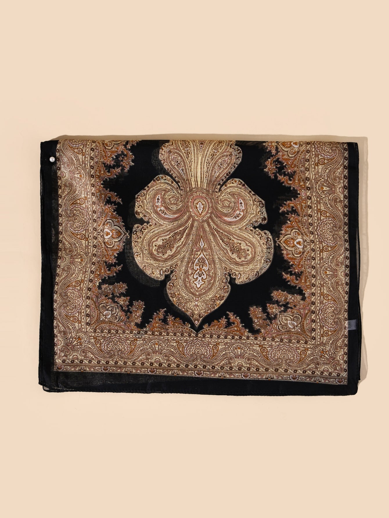 شالات نسائية