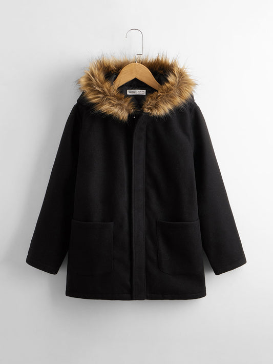 معاطف فتى صغير