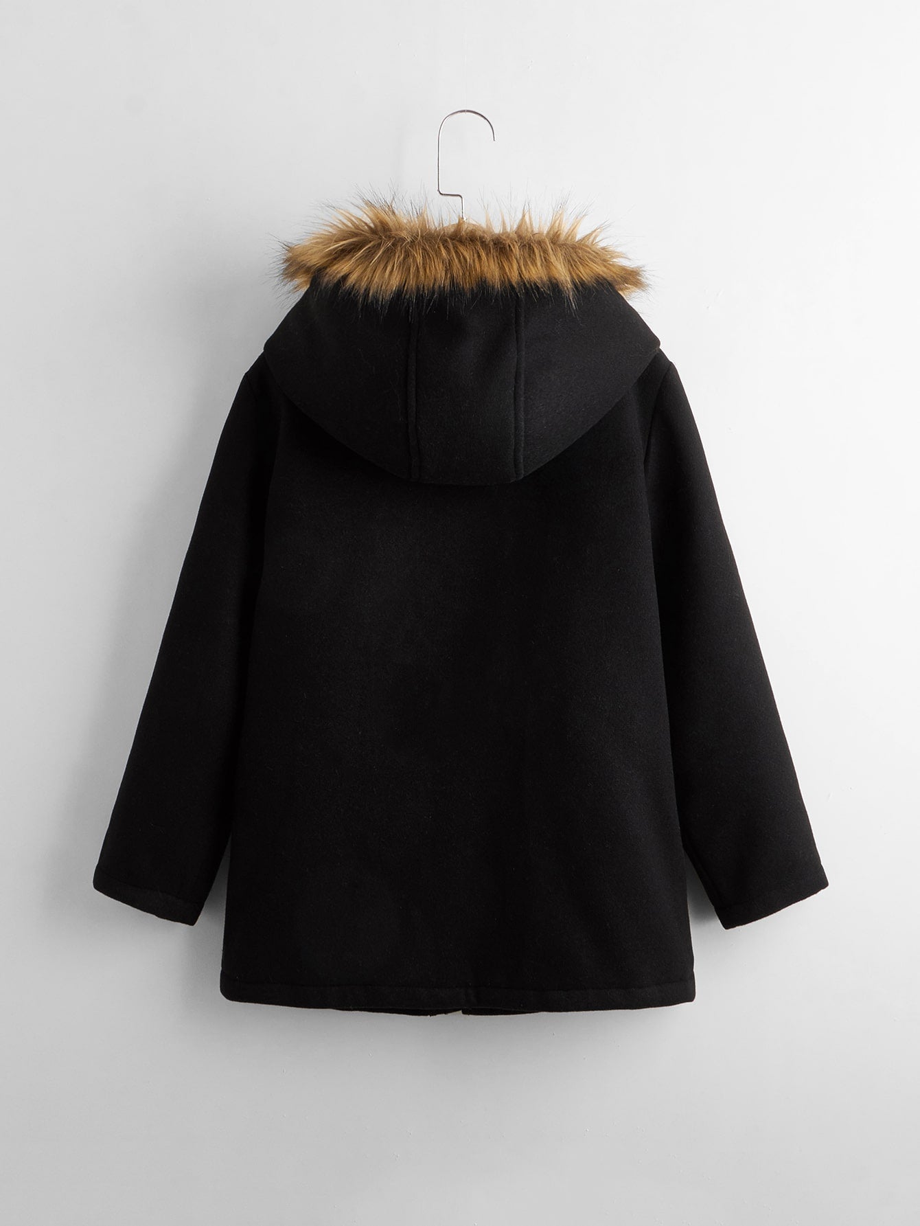 معاطف فتى صغير