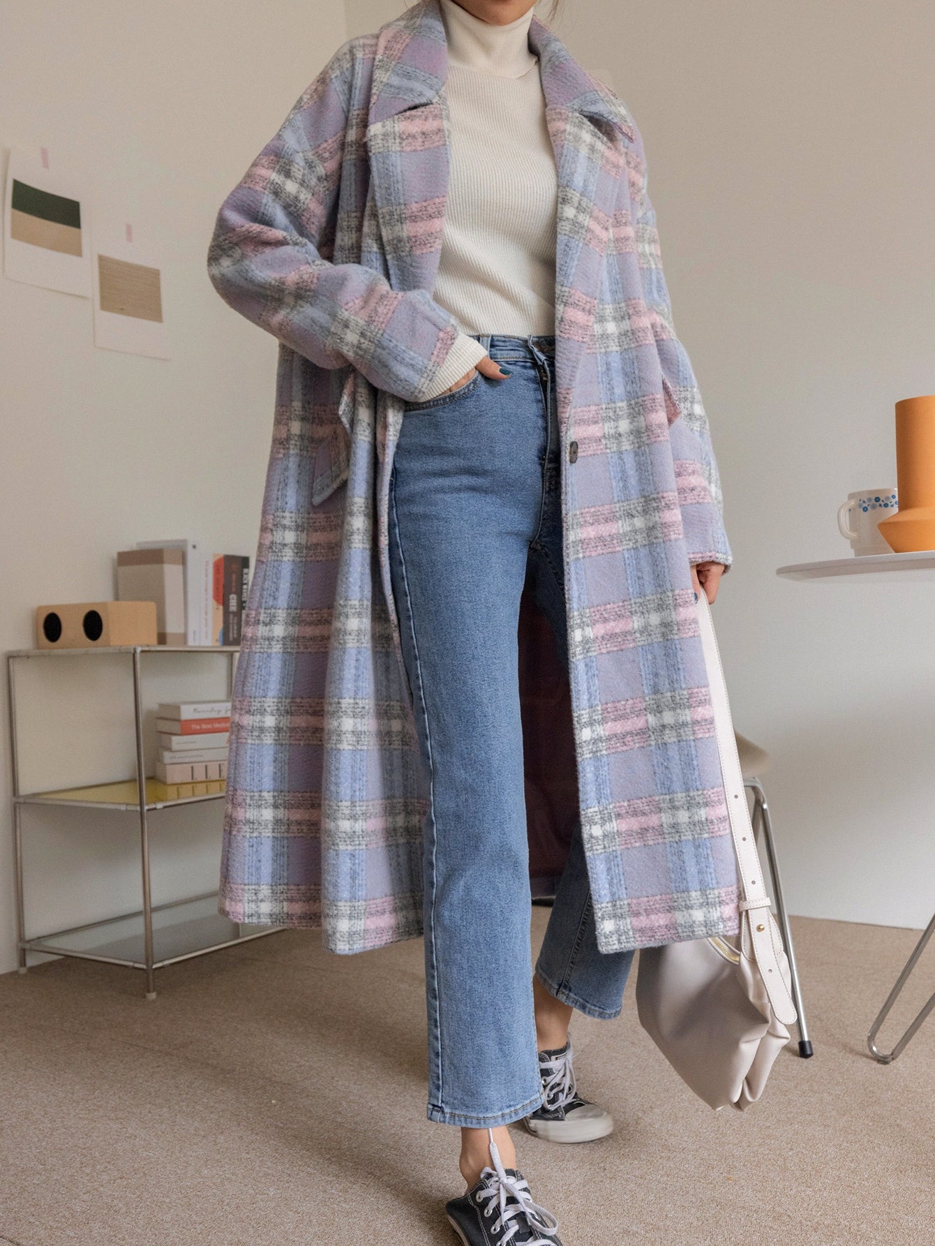 معطف بالياقة ذات المخططات وزر منفرد