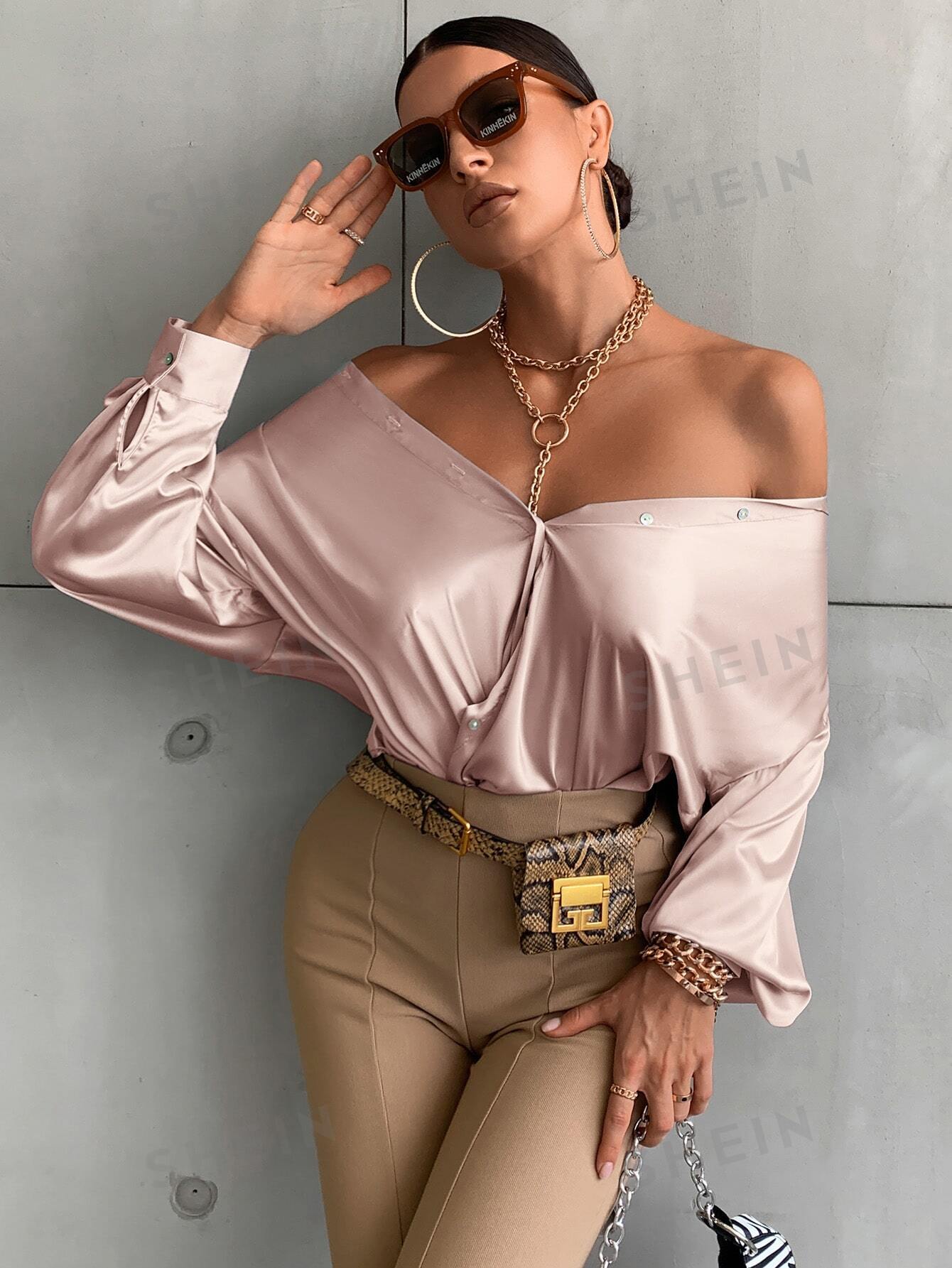 قميص اكمام بيشوب مزينة بأزرار موحدة اللون