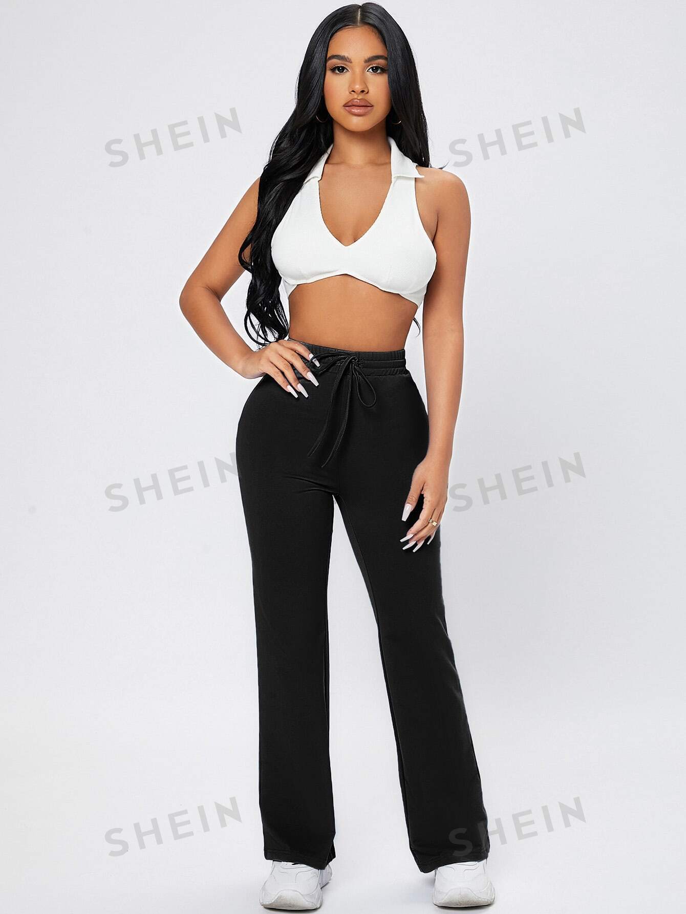 سروال رياضي أسود بخصر ذو رباط جذاب