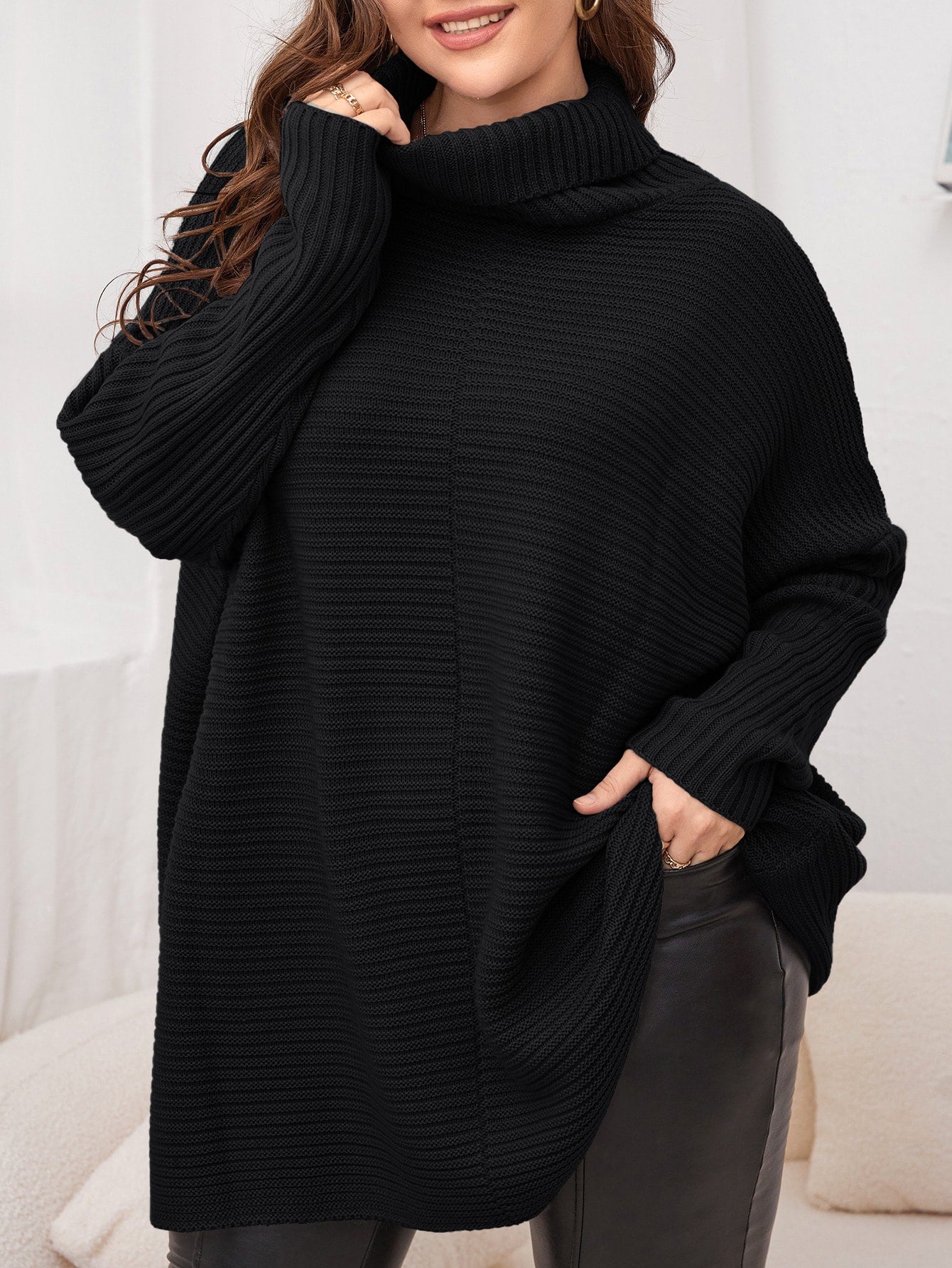 مقاس كبير كنزة صوف ياقة دائري اكمام جناح الخفاش