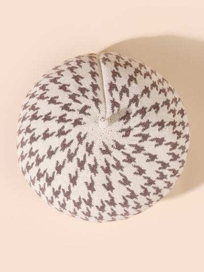 قبعة بيرية نمط مسنن