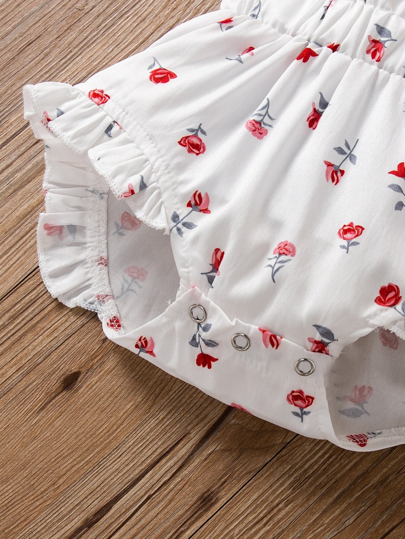 للاطفال طباعة الأزهار بغرز لباس علوي كامي مطوي الثنايا مع بنطلون قصير مع طوق الشعر