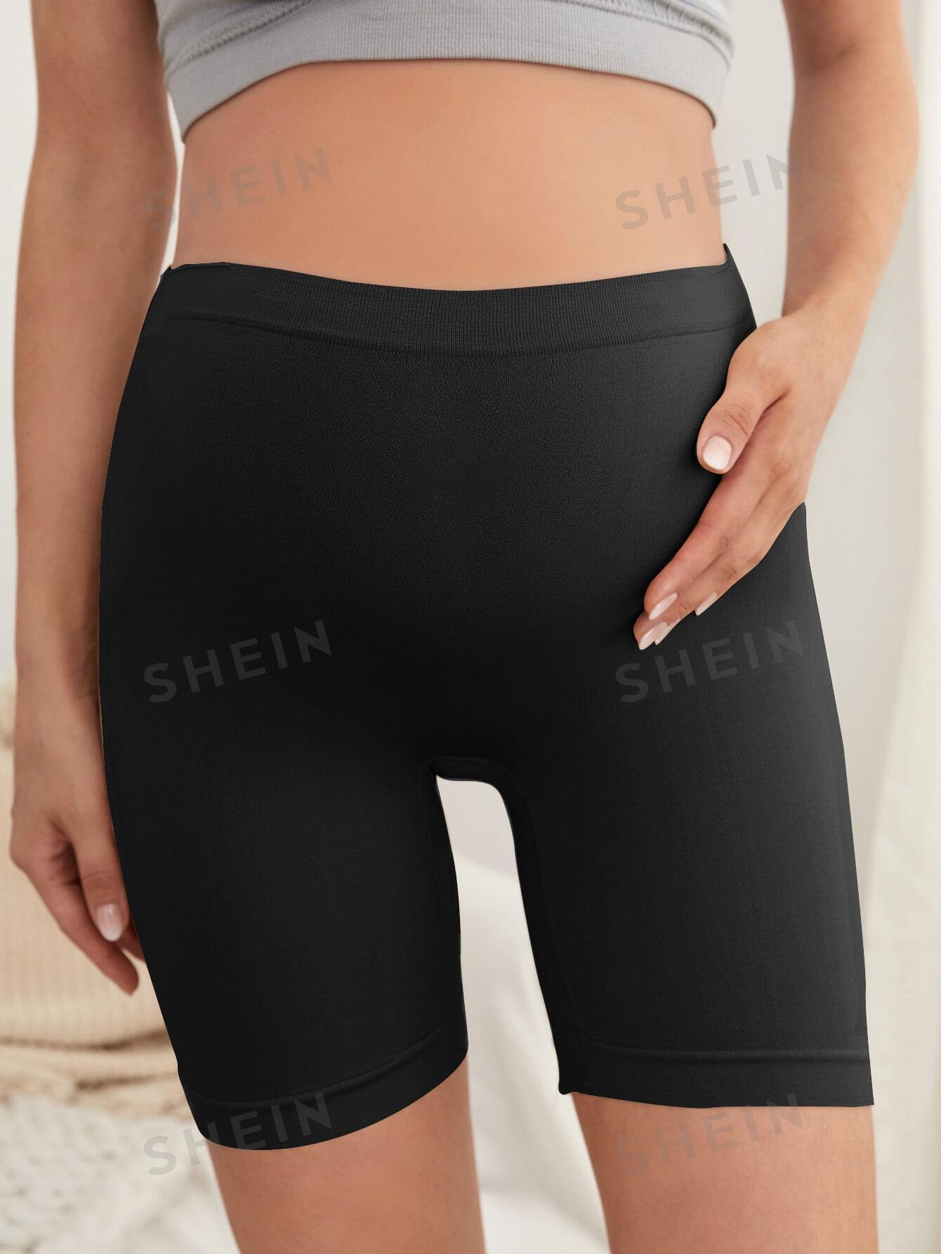 للأمومة شورت ركوب الدراجات النارية موحدة اللون محبوك مضلع