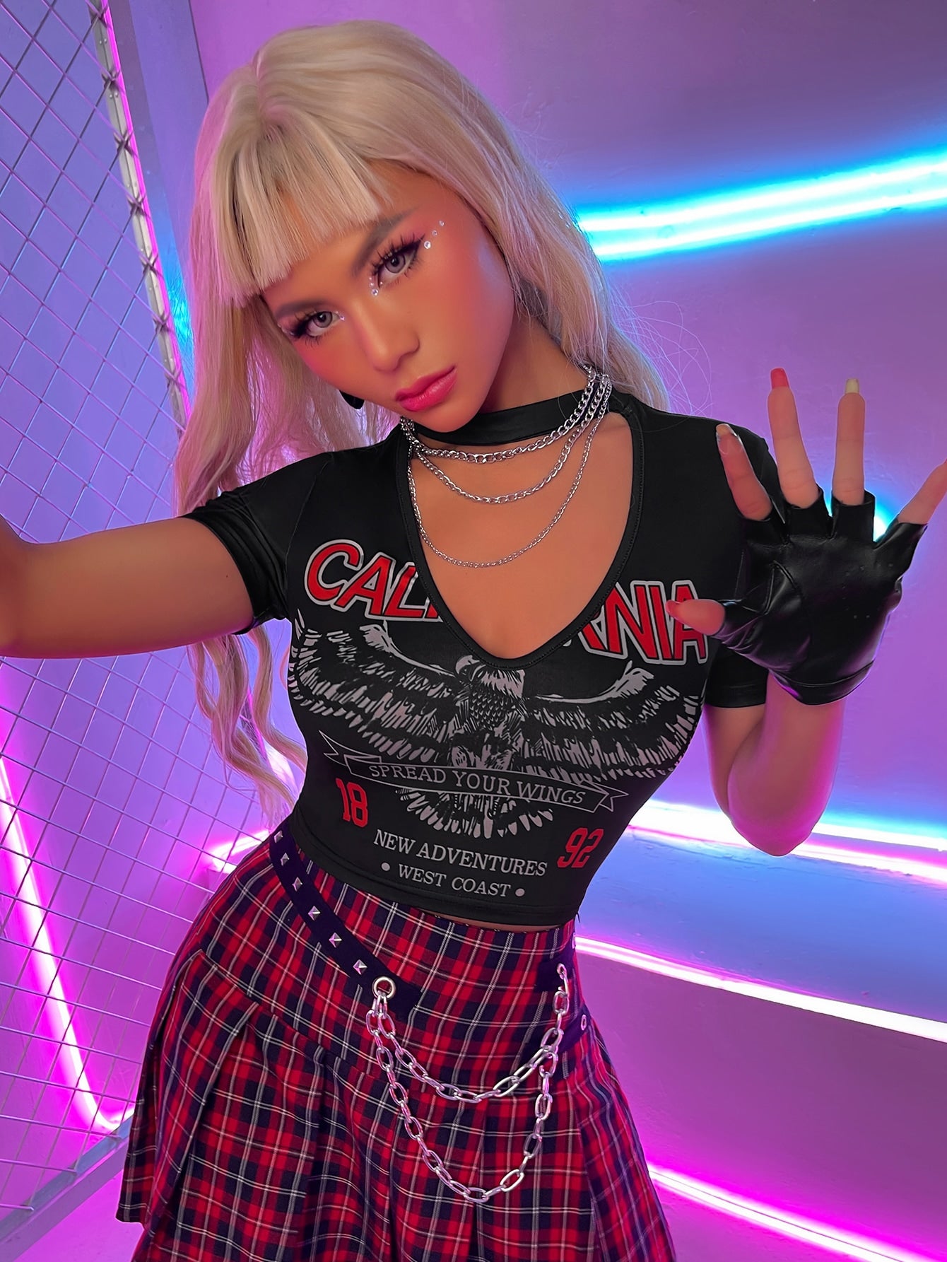 تي شيرت قصير بطباعة النسر وعبارة