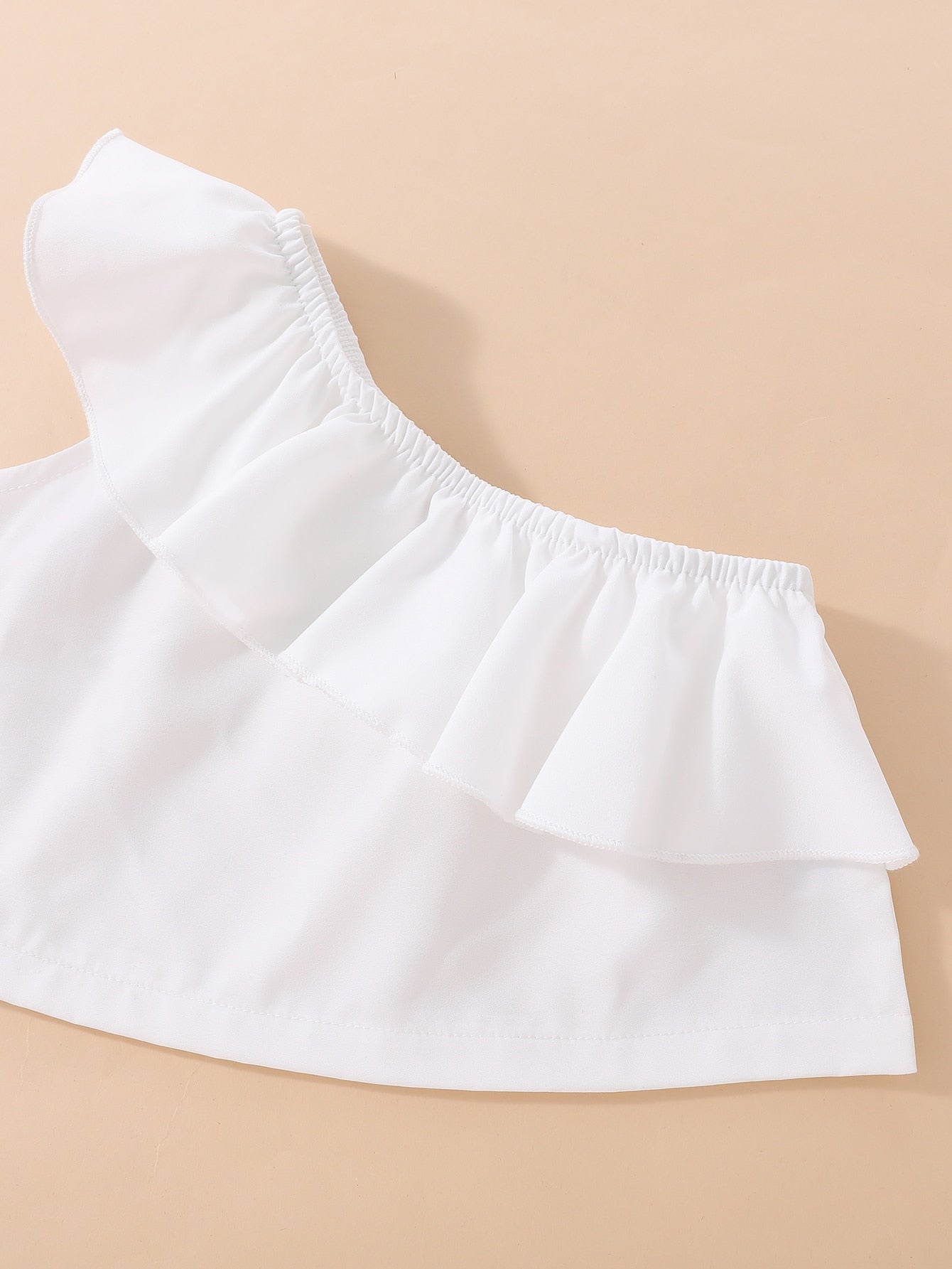 أطقم للأطفال البنات