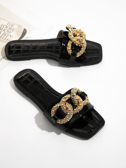 صنادل مسطحة نسائية