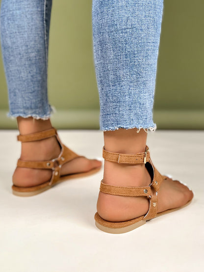 رائع في الهواء الطلق صنادل مسطح بحزام T للنساء , بديكور مرصع بسيط جلد سويدي الاصطناعي اصبع قدم حزام كاحل صنادل بأشرطة رفيعة