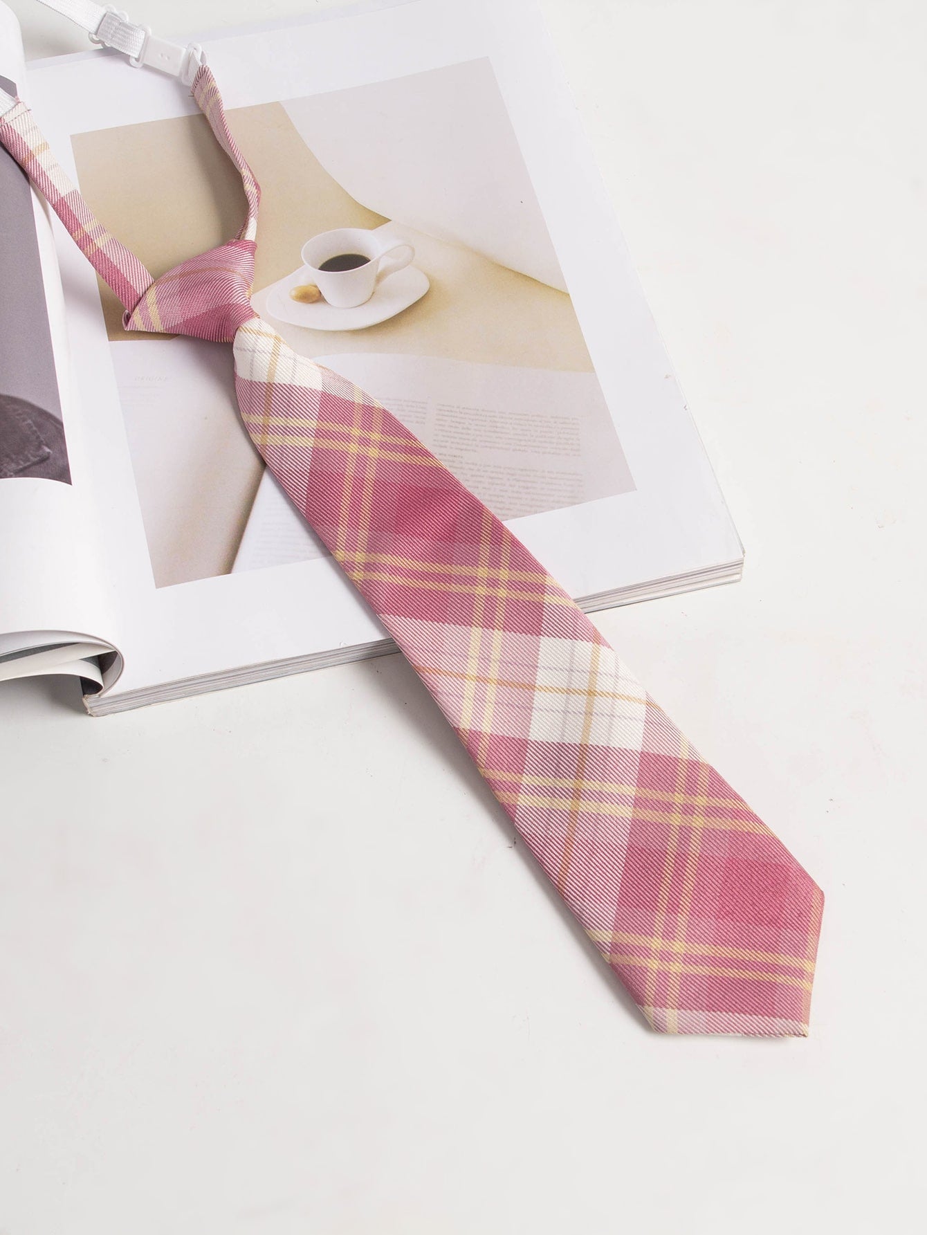 ربطة عنق ملونة بنقشة المربعات وربطة متسكعة خلفية للزي المدرسي والبدلة، مناسبة لمناسبات عيد الهالوين والكريسماس