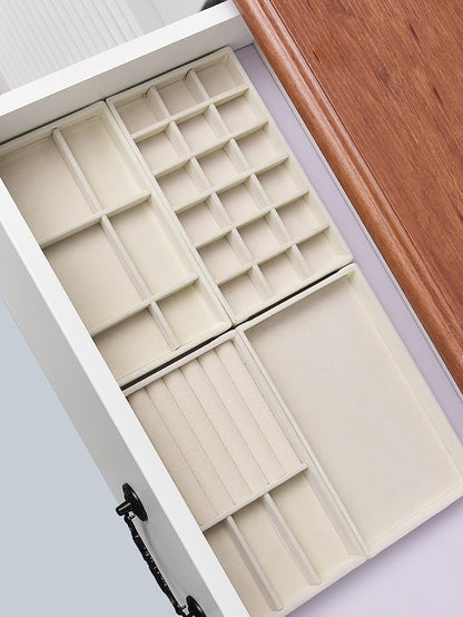 صندوق تخزين مجوهرات