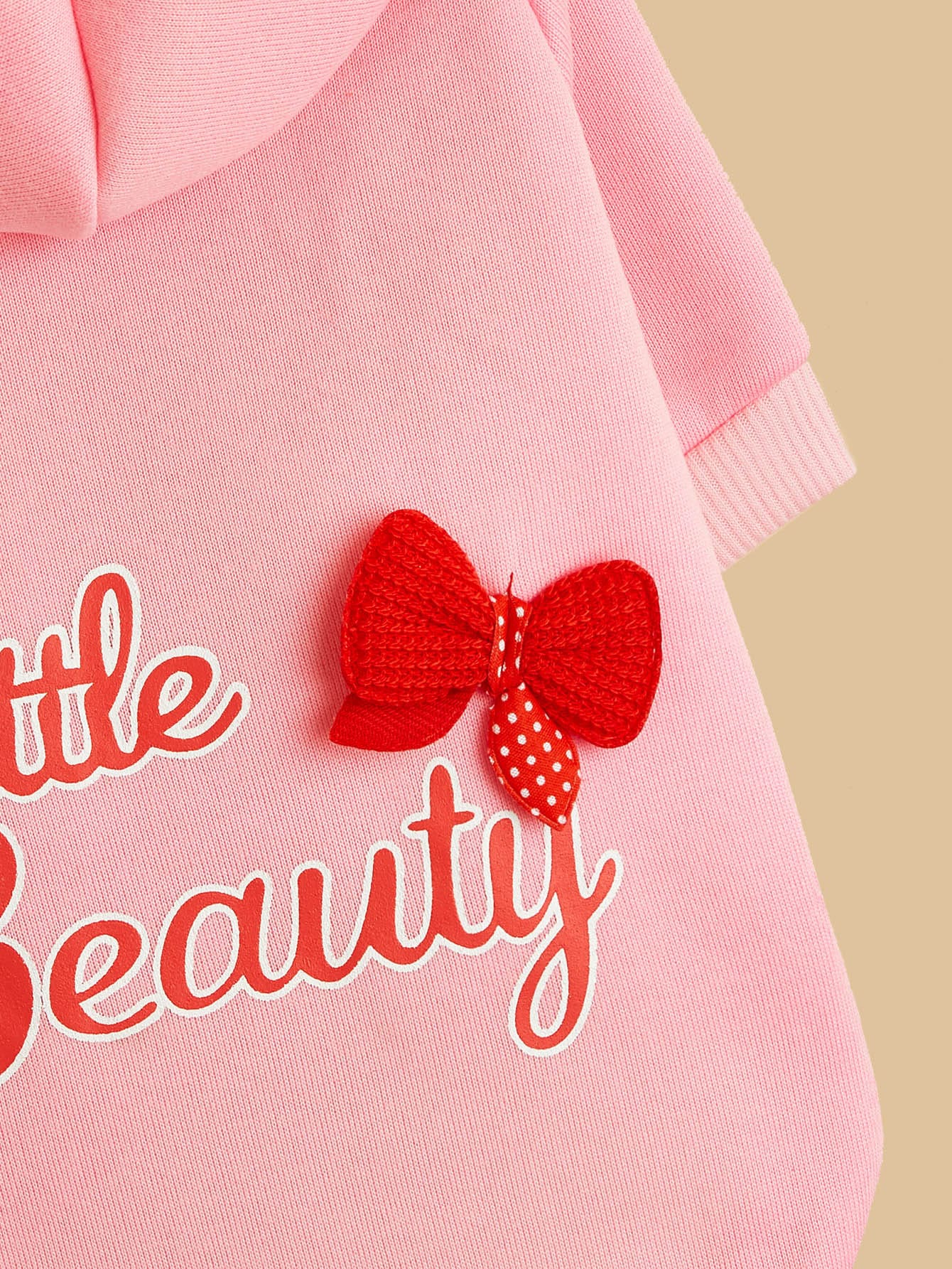 هودي بشعار للحيوانات الأليفة مع جيوب دافئة