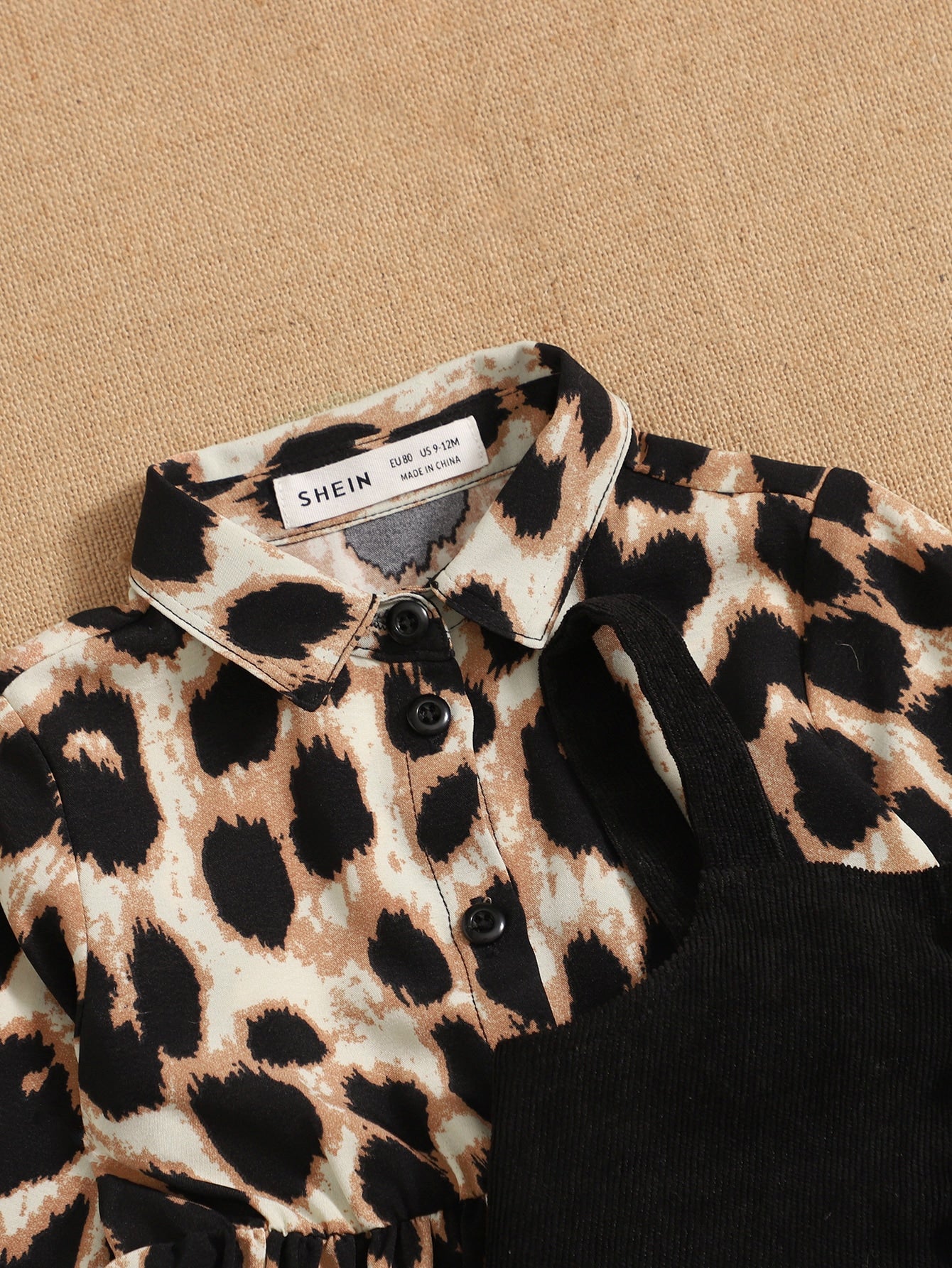 أطقم للأطفال البنات