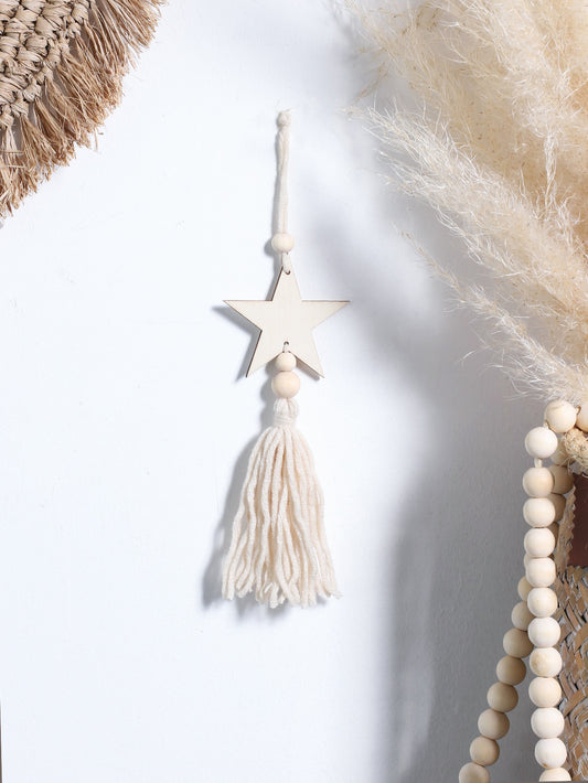 زينة زخرفية معلقة