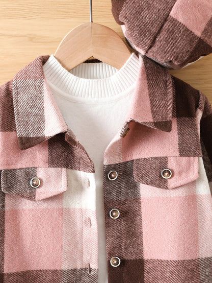 معطف مربعات ملونة بتفاصيل رفرف قطعة واحدة للبنات الصغار