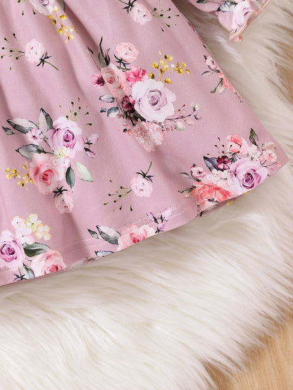 فستان طفلة صغيرة