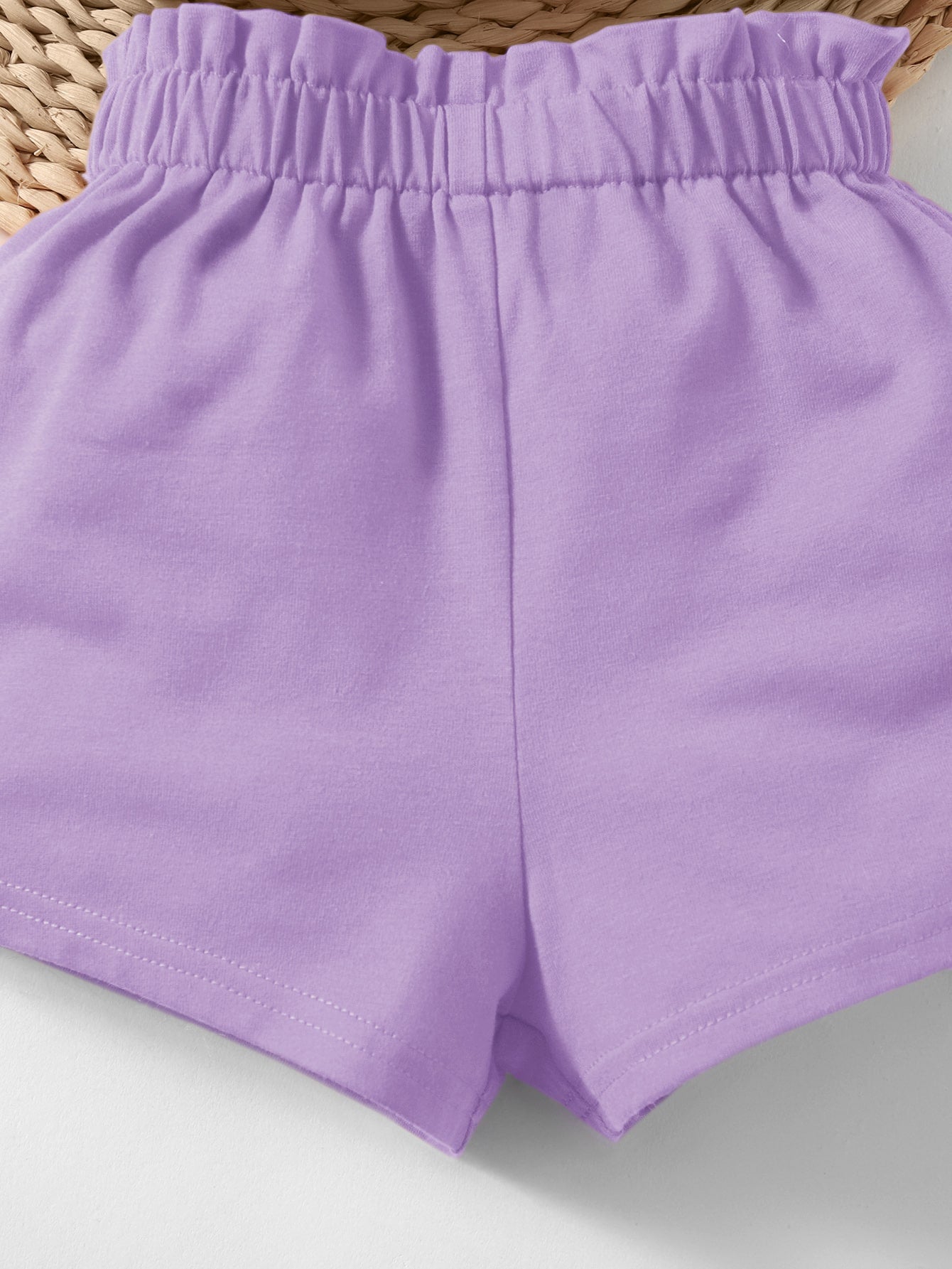 قميص كتف واحد للبنات الأطفال وملابس سروال قصير ذو خصر مطوي واسع