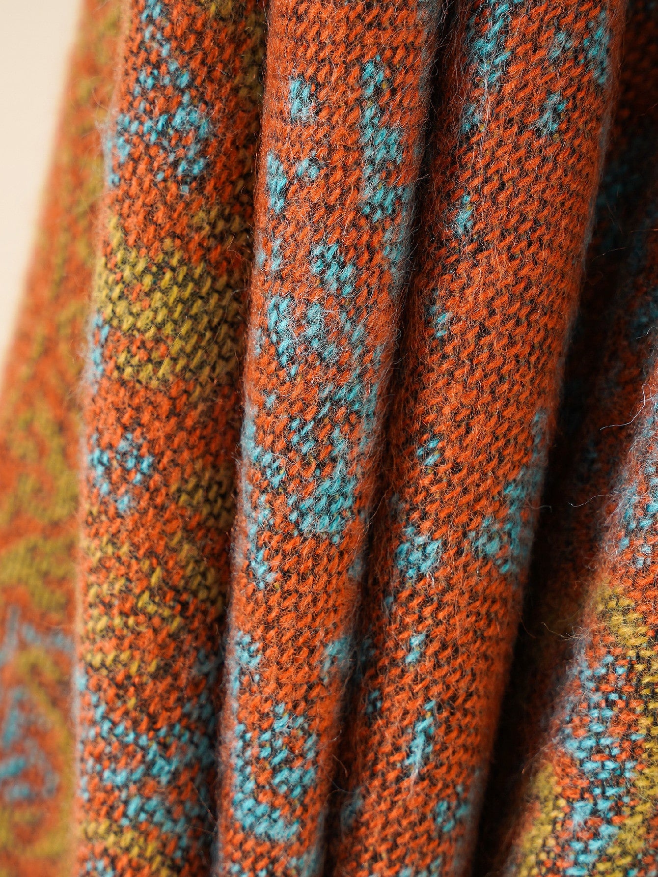 شالات نسائية