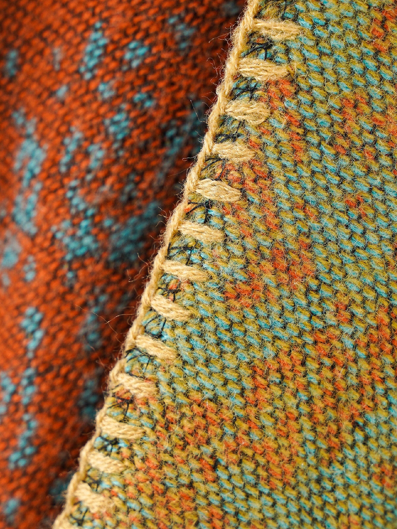 شالات نسائية