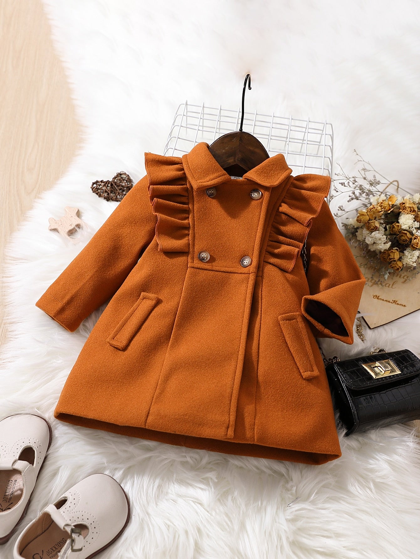 معطف صف ازرار مزدوجة مقلم بكشكش للاطفال