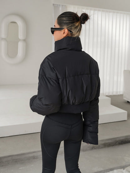 معطف سميك بأكمام منسدلة وسحاب وجيوب