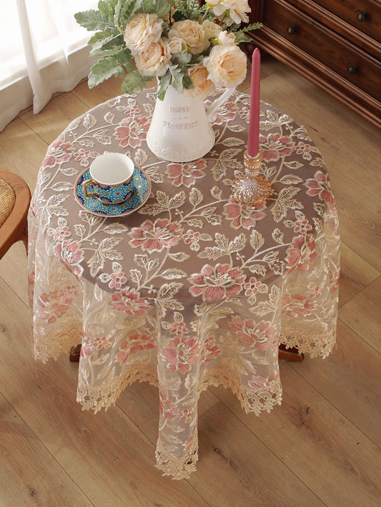 مفارش طاولات مطرز بأزهار مقلم بدانتيل شبكي