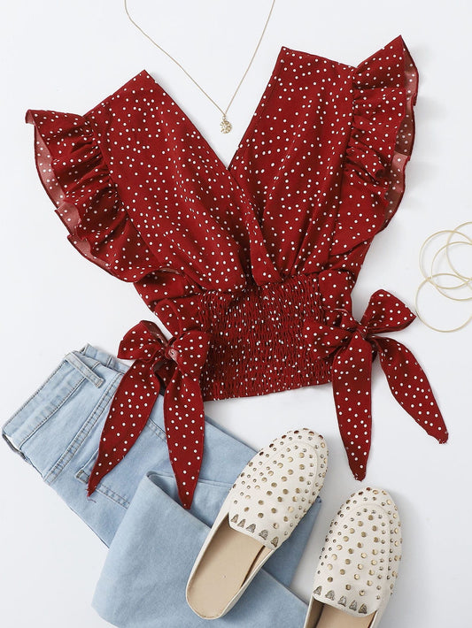 توب بنقاط البولكا بأطراف مكشكشة وعقدة مكرنشة