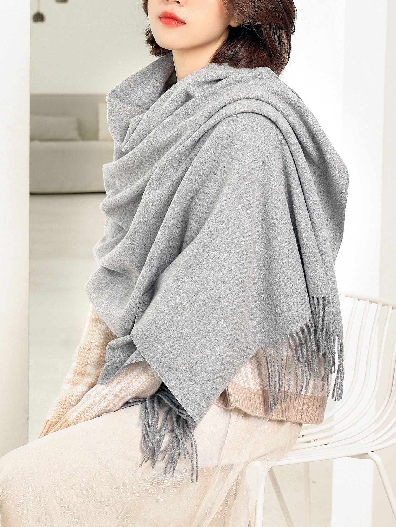 أوشحة نسائية