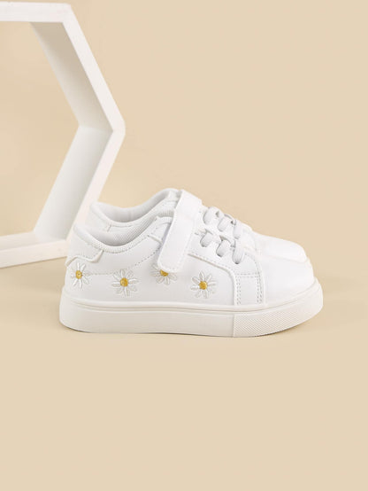 حذاء رياضي بناتي بتطريزات زهور, لون أبيض