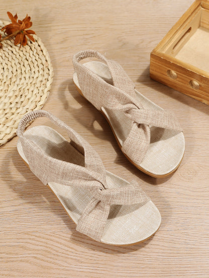 صنادل مسطحة نسائية