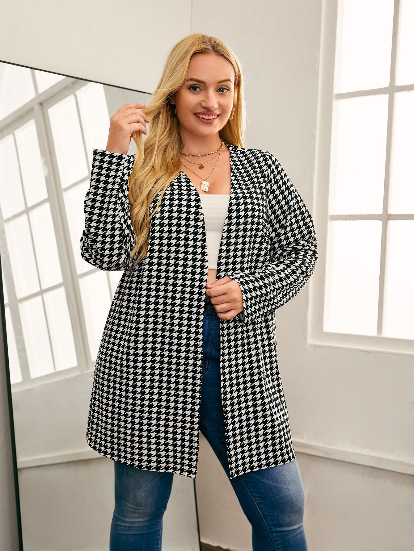 معطف طباعة نقش مسنن مفتوح امامي