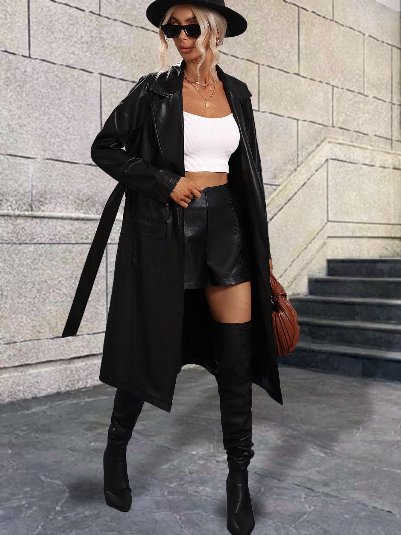 معطف سيدات من البولي يوريثان مزود بجيوب وحزام، مناسب للبس في الشتاء