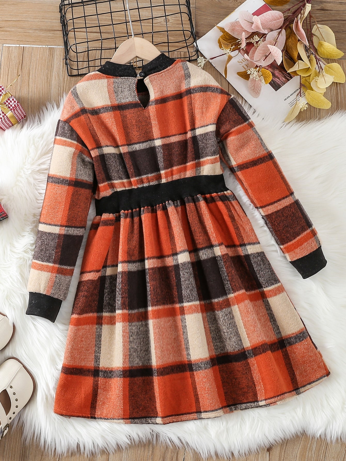 فستان فتاة مراهقة بطبعة الترتر بدون حقيبة