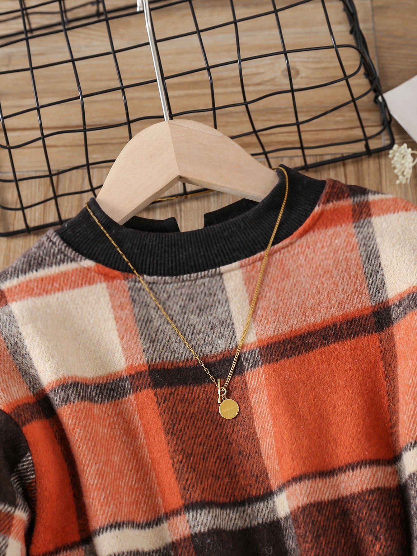 فستان فتاة مراهقة بطبعة الترتر بدون حقيبة