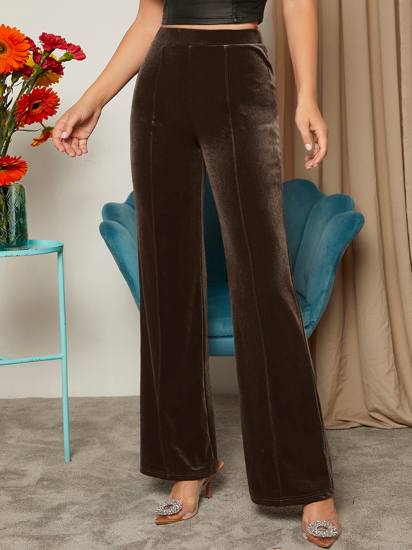 بنطلون موحدة اللون مخملي