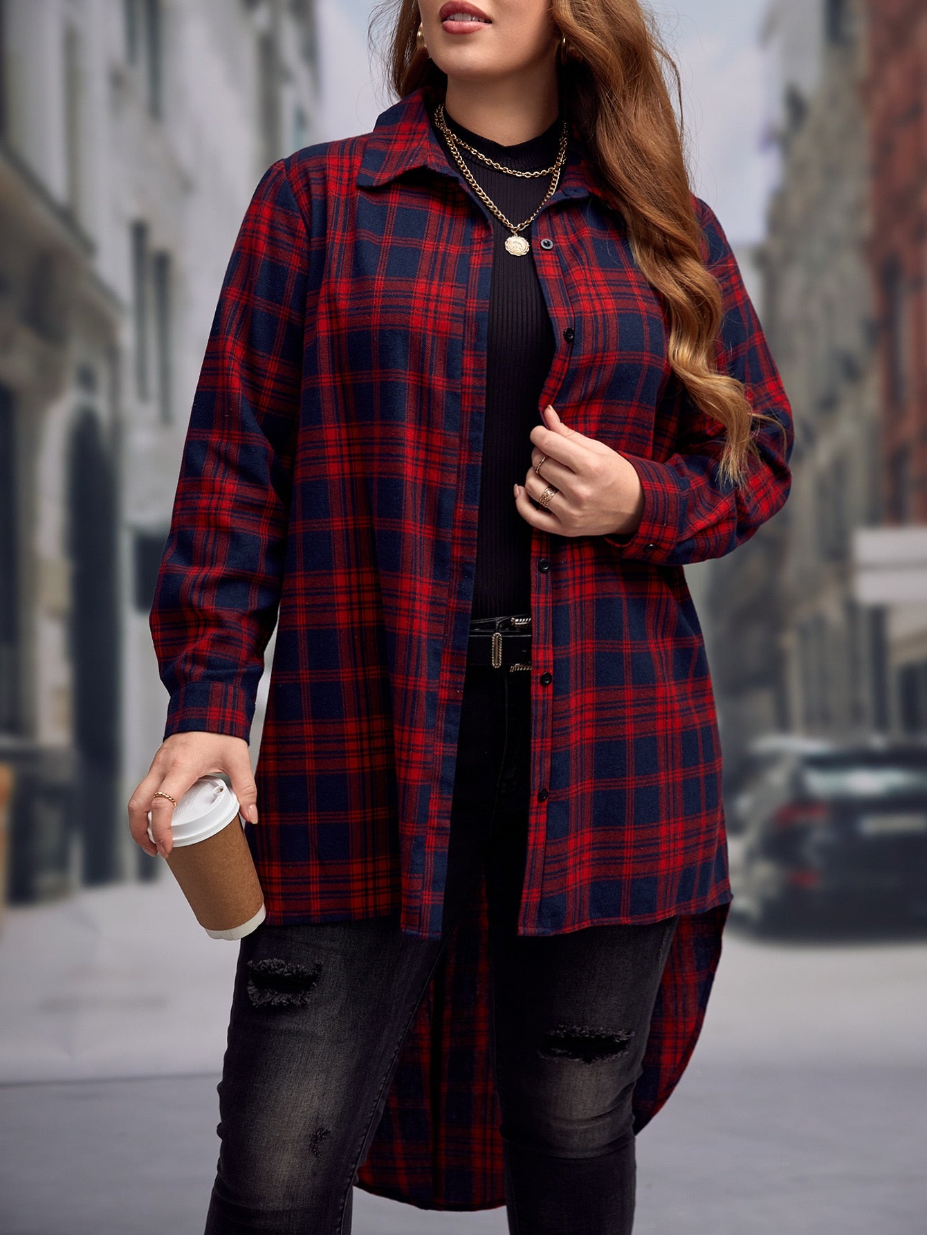 بلوزة طباعة مربع النقش بحافة عالي ومنخفض مقاس كبير