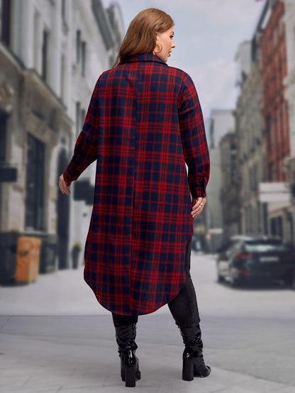 بلوزة طباعة مربع النقش بحافة عالي ومنخفض مقاس كبير